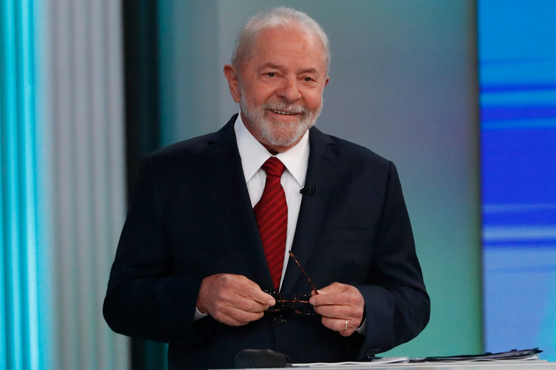 Lula da Silva vid den sista tv-debatten inför valet, i fredags.