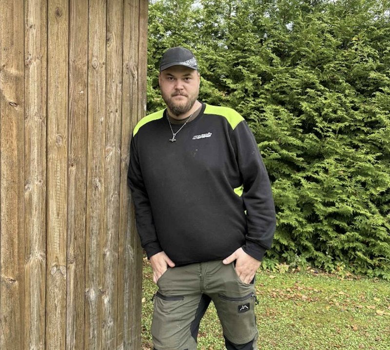 Marcus Vadeby blev uppringd av restaurangen efter att han ätit fyra pannbiffar. Foto: Privat 