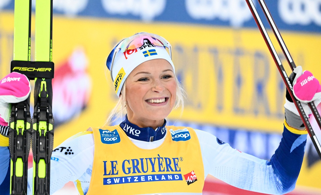 Frida Karlsson vann Tour de Ski för en knapp månad sedan och är ett svenskt guldhopp i skid-VM. Arkivbild.