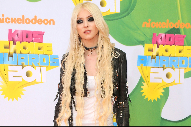 Taylor Momsen. Taylor Momsen.