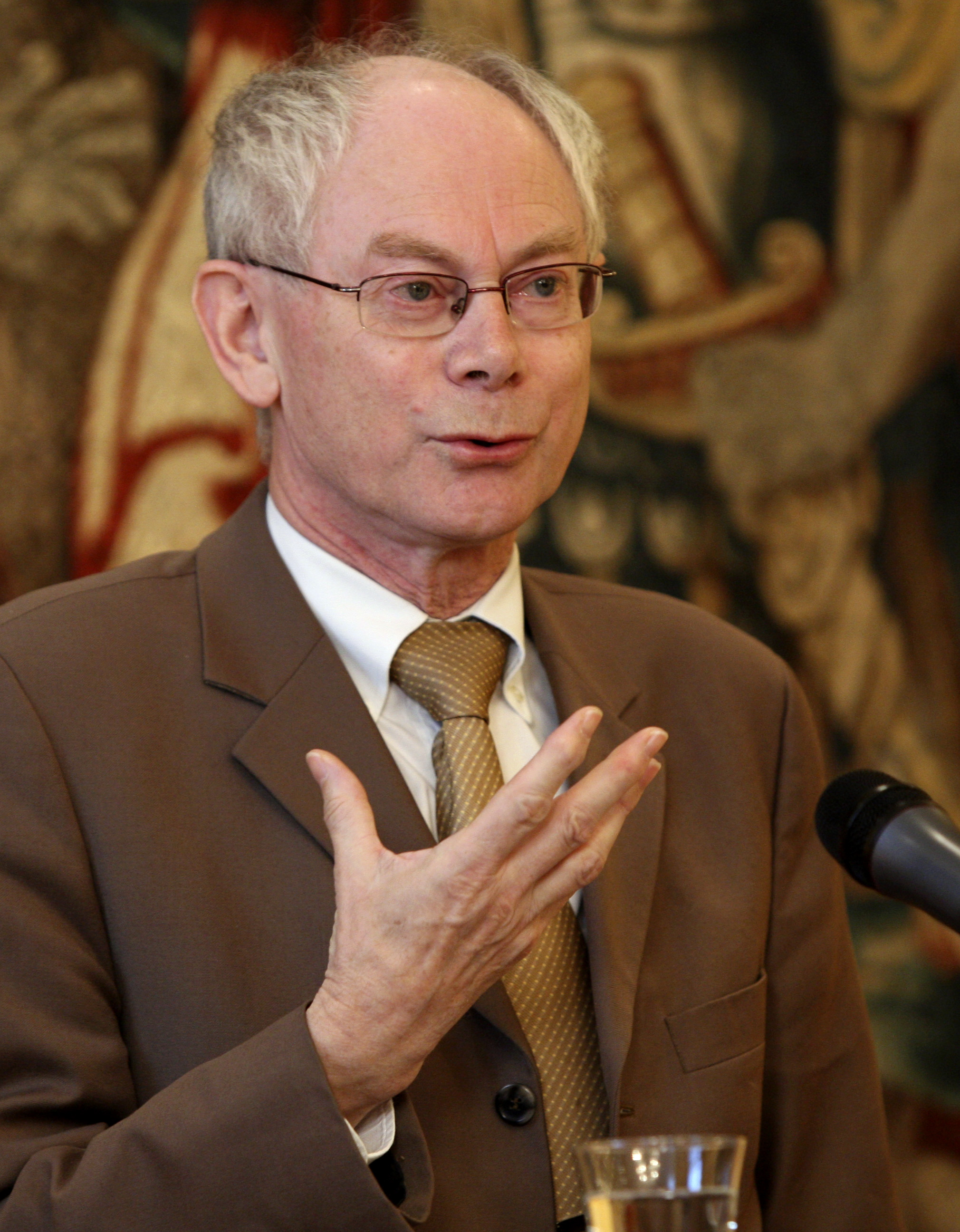 EU-president von Rompuy har fått smaka på Farages respektlöshet....