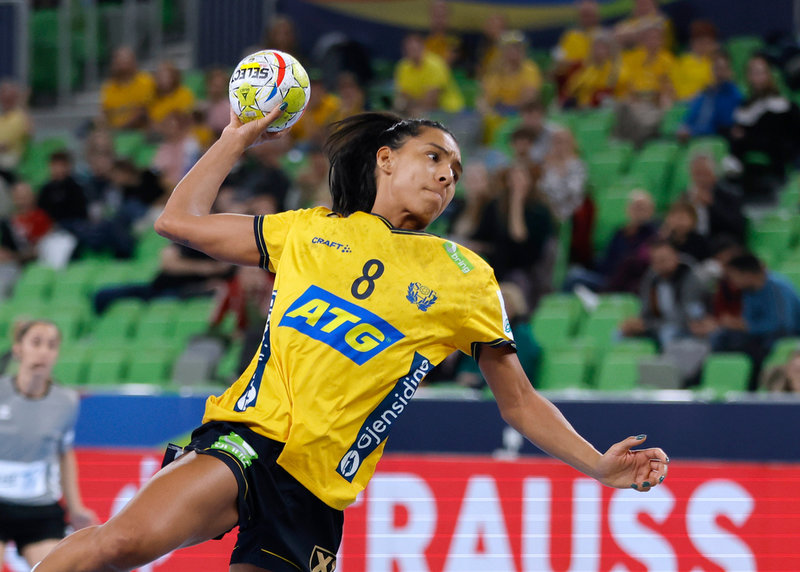 Jamina Roberts.