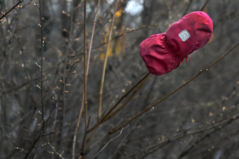 En borttappad barnvante. Arkivbild. Foto: Janerik Henriksson/TT En borttappad barnvante. Arkivbild. Foto: Janerik Henriksson/TT