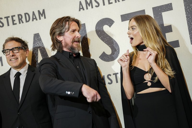 David O Russell med Christian Bale och Margot Robbie. Arkivbild.