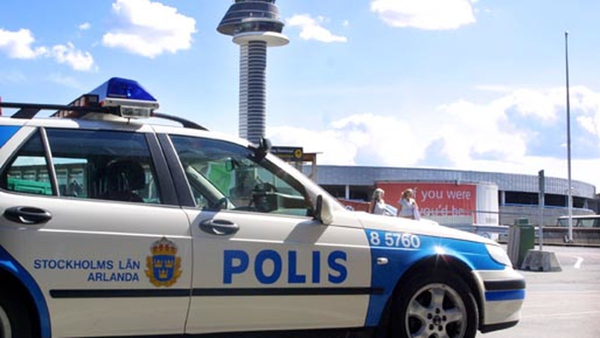 Den 12 juli år 2002 utförde tre maskerade och beväpnade män det spektakulära rånet på Arlanda.