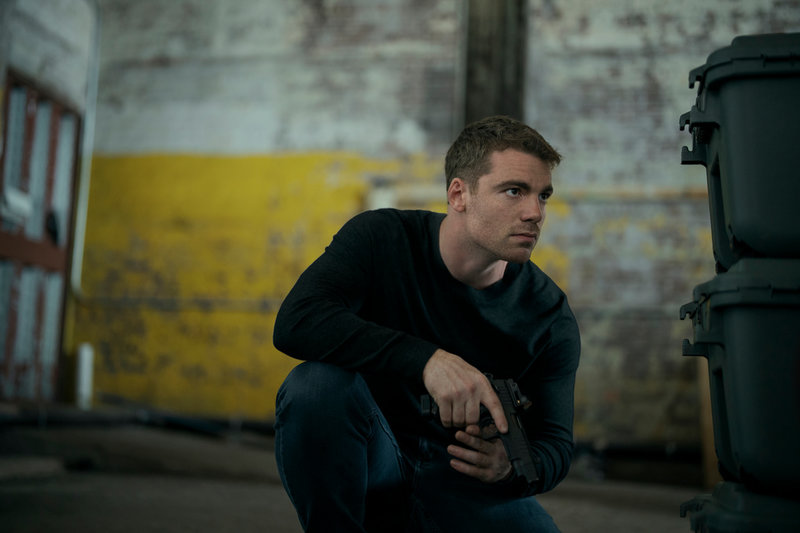 Skådespelaren Gabriel Basso är på nytt uppdrag som Peter Sutherland i "The night agent".