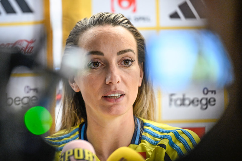 Svenska landslagsstjärnan Kosovare Asllani har kritiserat Ballon d'Or-galan. Arkivbild.