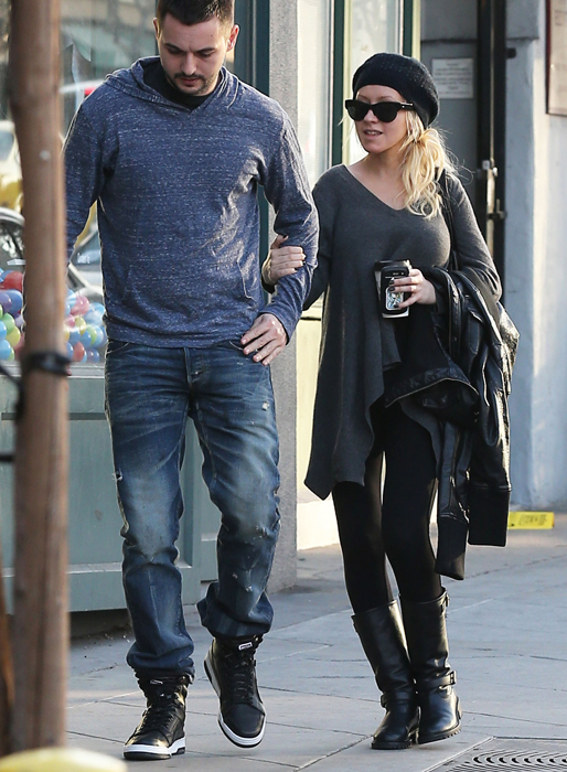 Christina Aguilera med pojkvännen Matthew Rutler. Christina Aguilera med pojkvännen Matthew Rutler.
