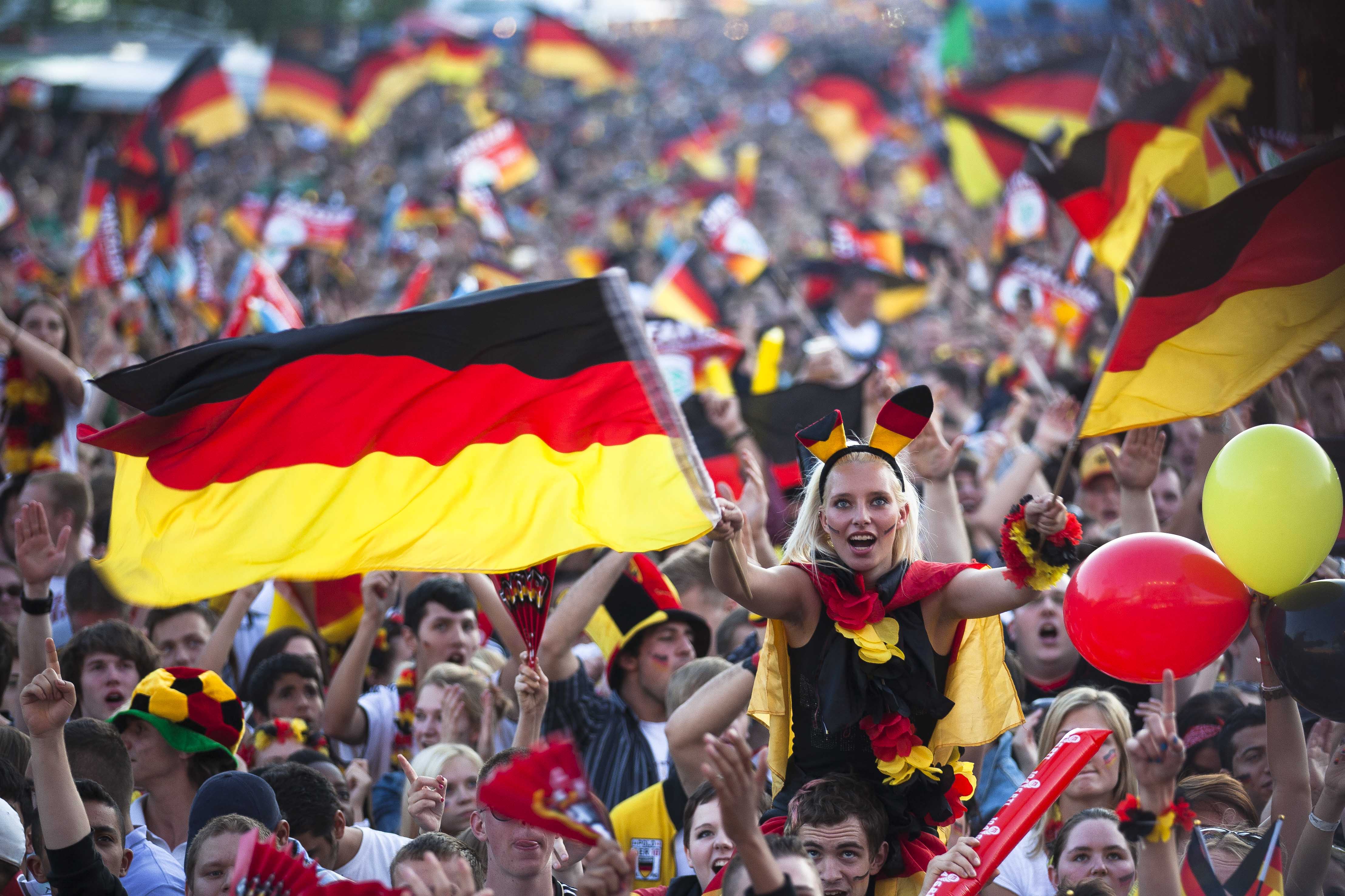 De tyska fansen som hade hoppats på en målrik match blev besvikna.