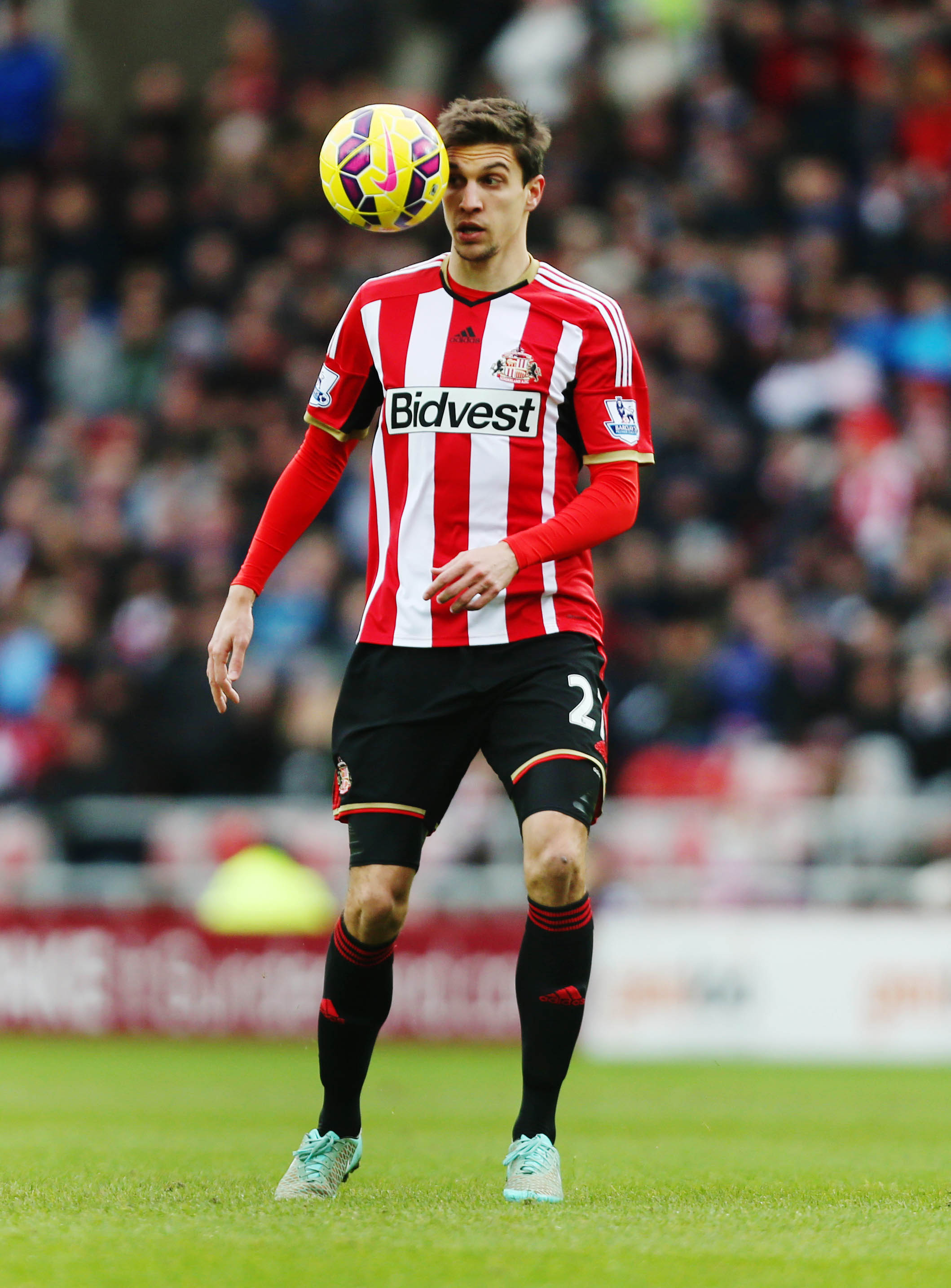 Högerback: Santiago Vergini, Sunderland. Högerback: Santiago Vergini, Sunderland.