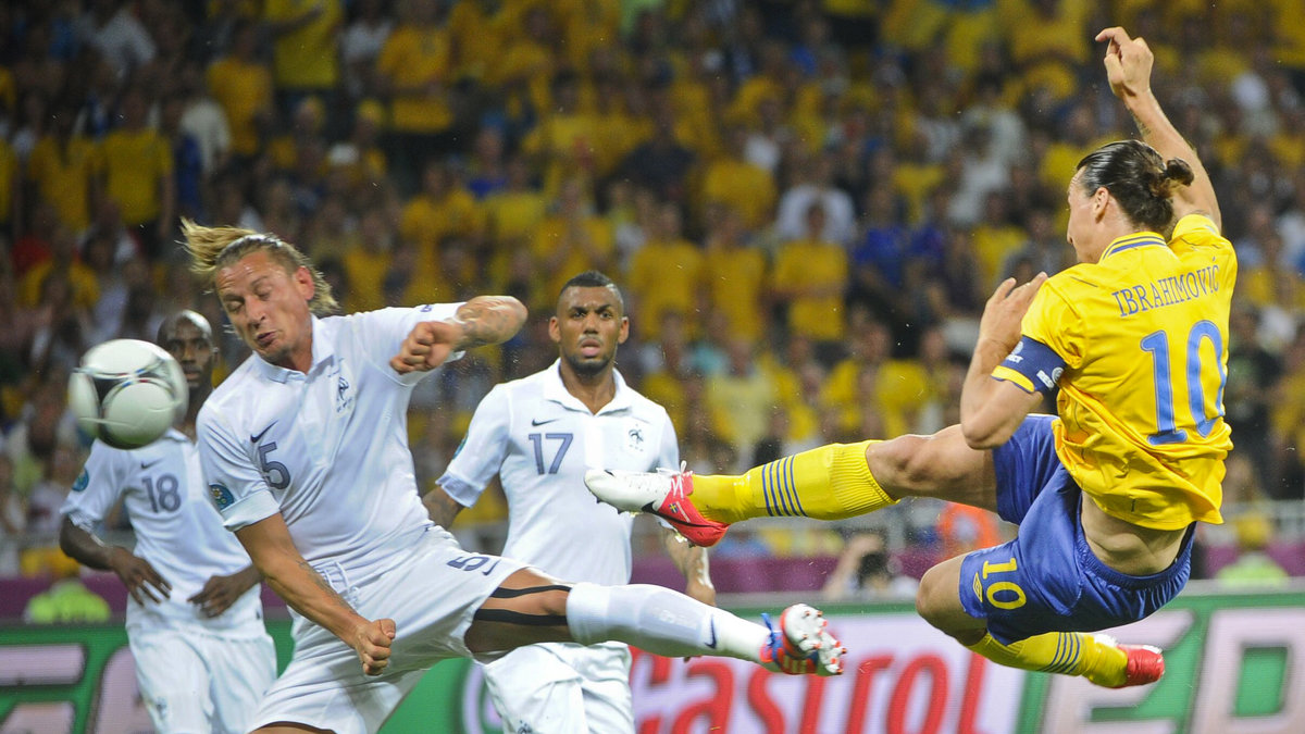 Målet. Det sjuka målet. Sverige vann med 2–0 mot Frankrike och Zlatans drömträff blev utnämnt till turneringens snyggaste mål.