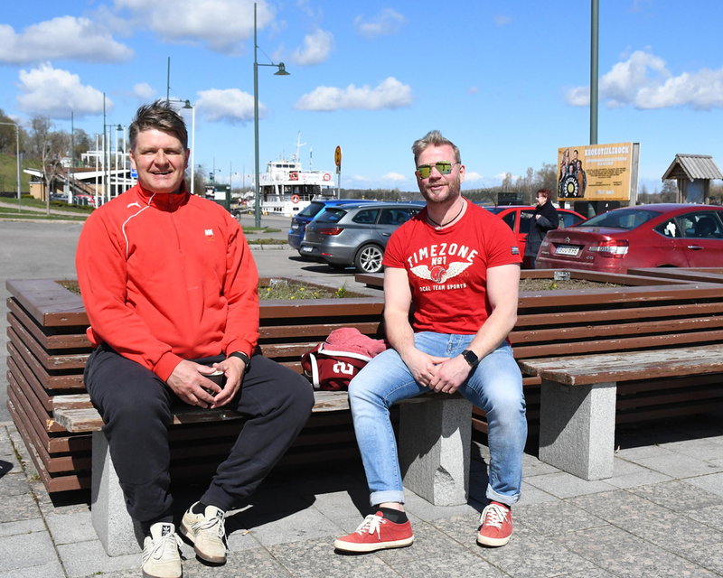 Olli Tarhonen och Antti Kekäläinen bor båda i Villmanstrand. De var tidigare neutralt inställda till Nato, men nu är de båda för ett medlemskap.