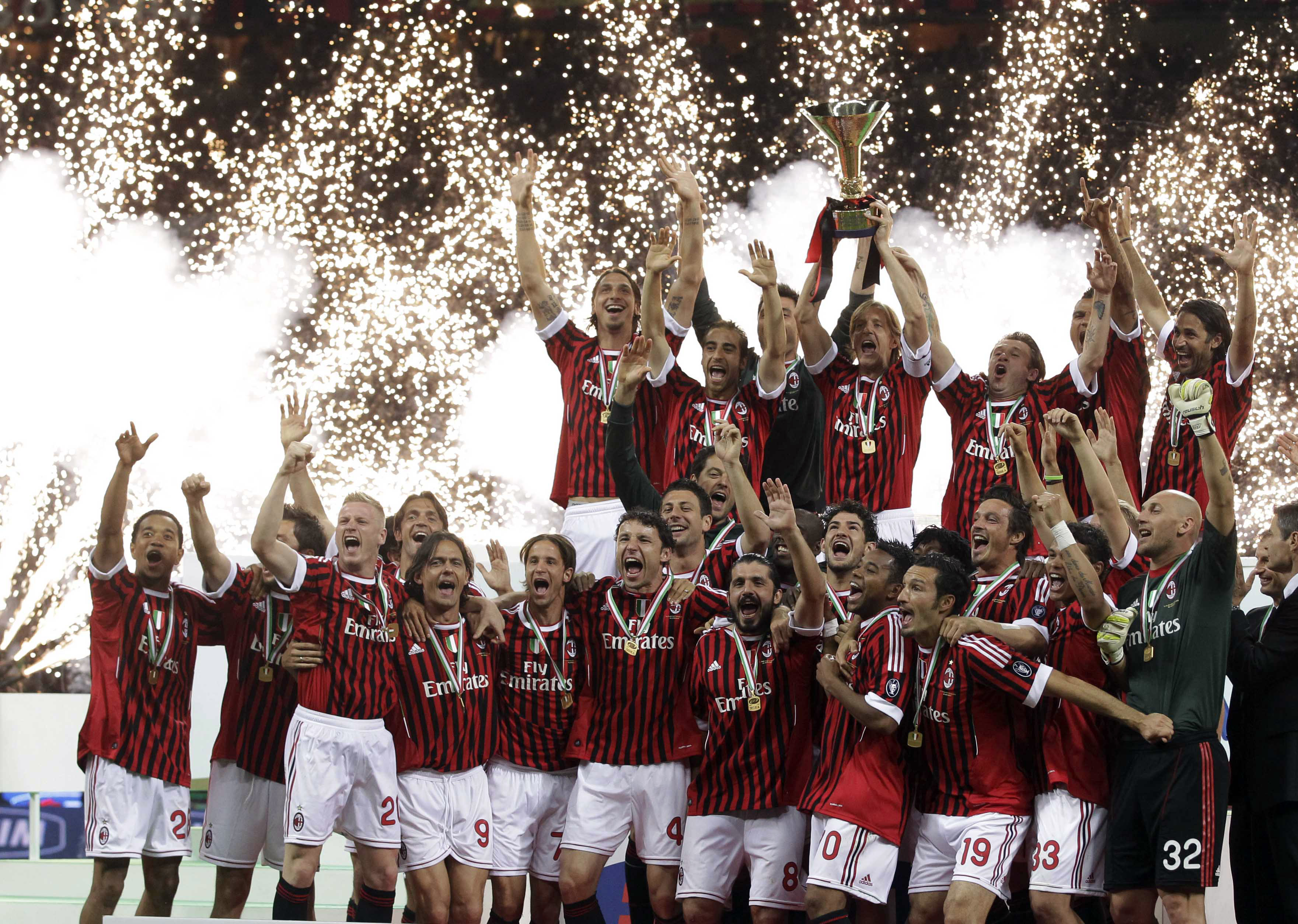 AC Milan spelar i Tyskland, Kina, USA och i Zlatans gamla hemmastad Malmö.