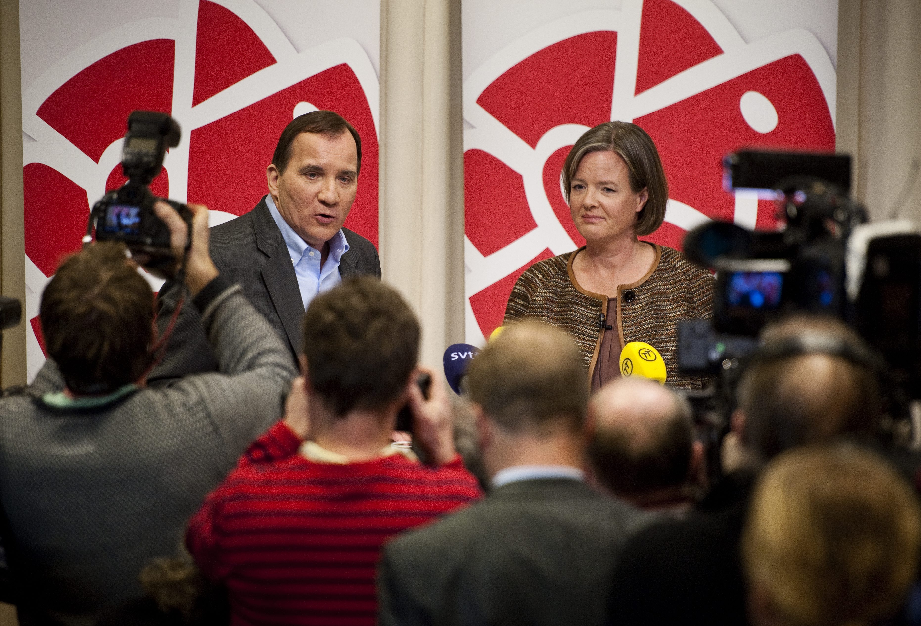 Stefan Löfven berättade att han var både stolt och glad över att VU föreslår honom som ny partiledare.