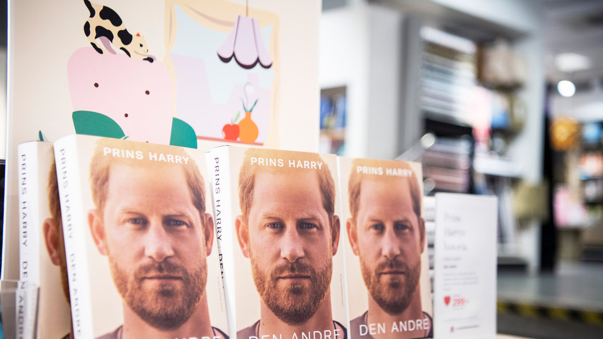 Prins Harrys självbiografi 'Den andre' har slagit världsrekord.