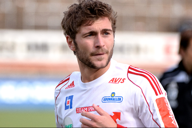 Djurgården jagar succéspelare från Superettan