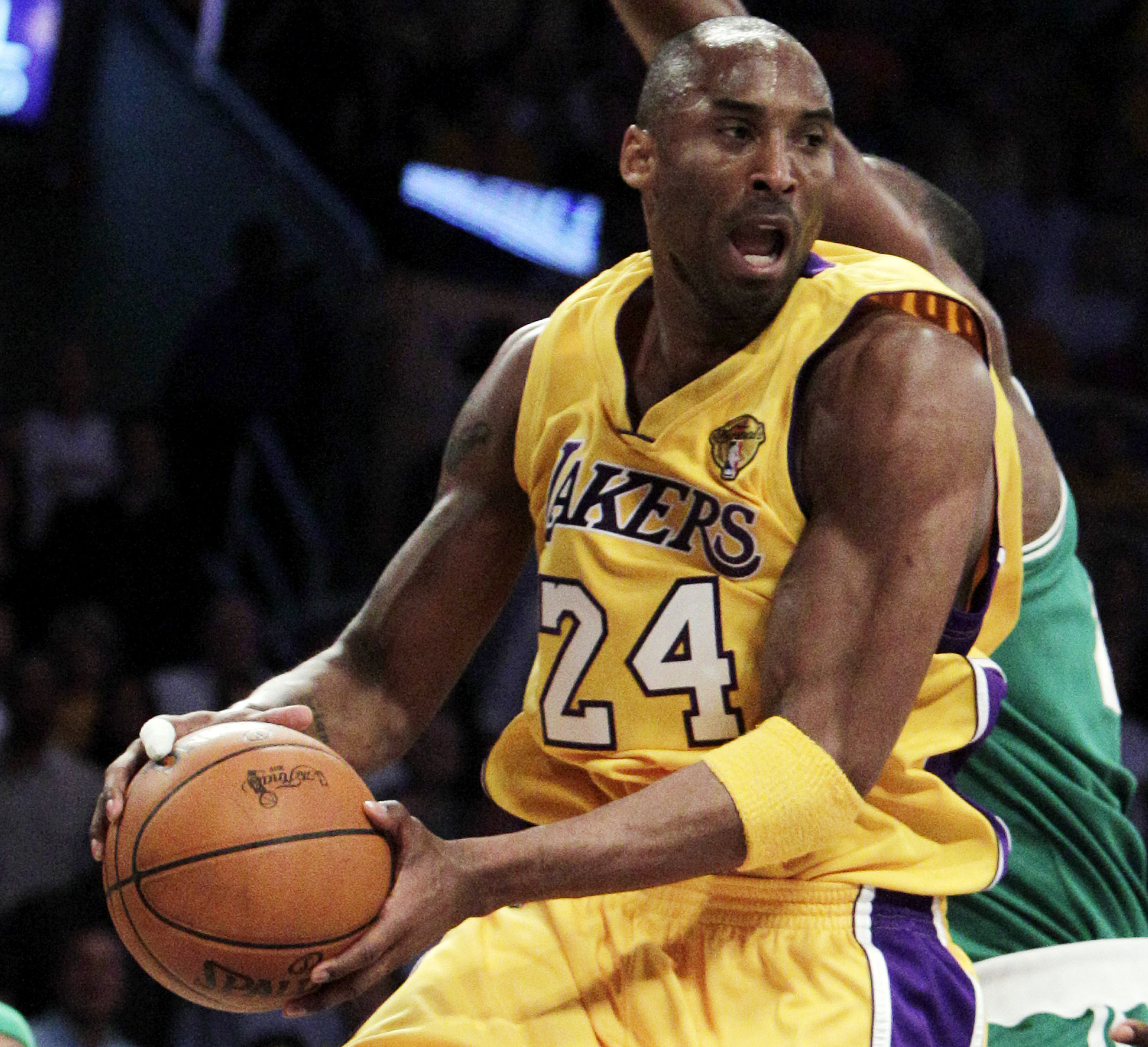 Basketproffset Kobe Bryant: 48 miljoner dollar.