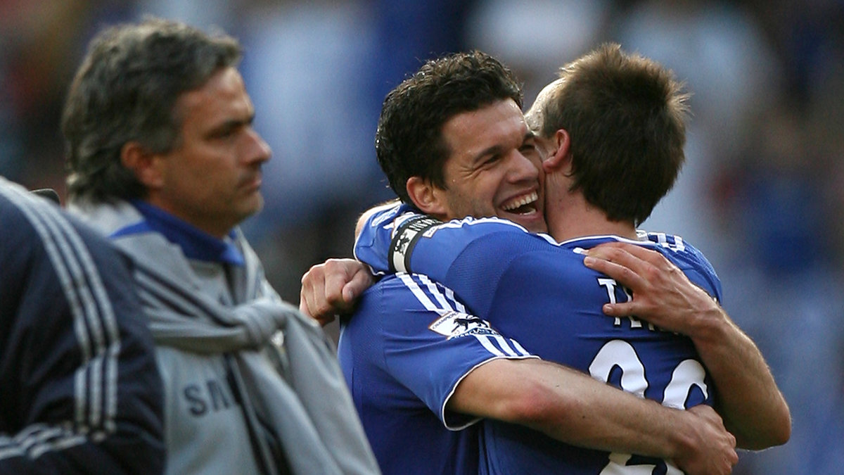 Lite kramkalas med John Terry första säsongen i Chelsea 2006.