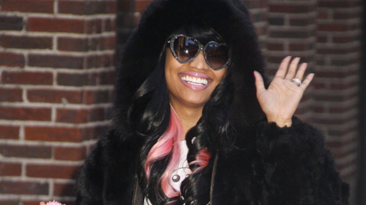 Nicki Minaj bjuder på en cameltoe i februari 2010. 