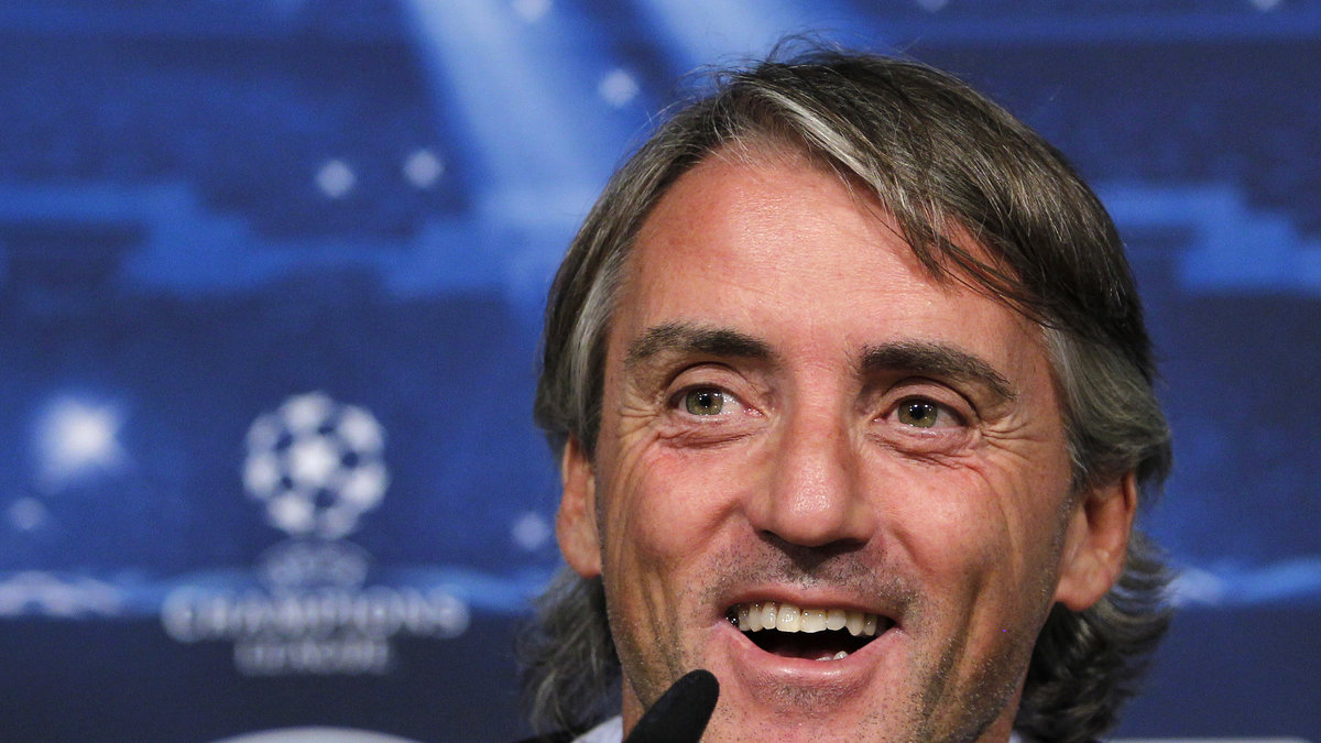 Manchester City:s manager Roberto Mancini är säker inför Champions league-premiären mot Real Madrid: "Vi kör en Ferrari – då kan man vinna".