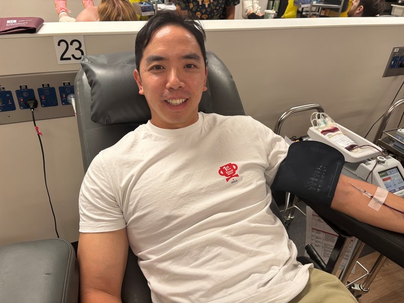 Anthony hoppas att fler ska ge blod.