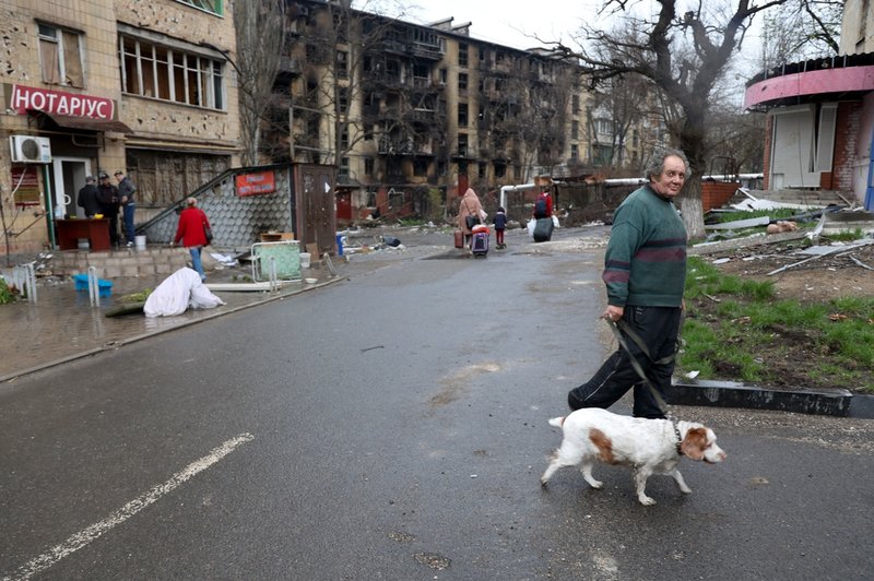 Mariupol. Bilden är tagen på tisdagen i områden som kontrolleras av ryskstödda separatister.