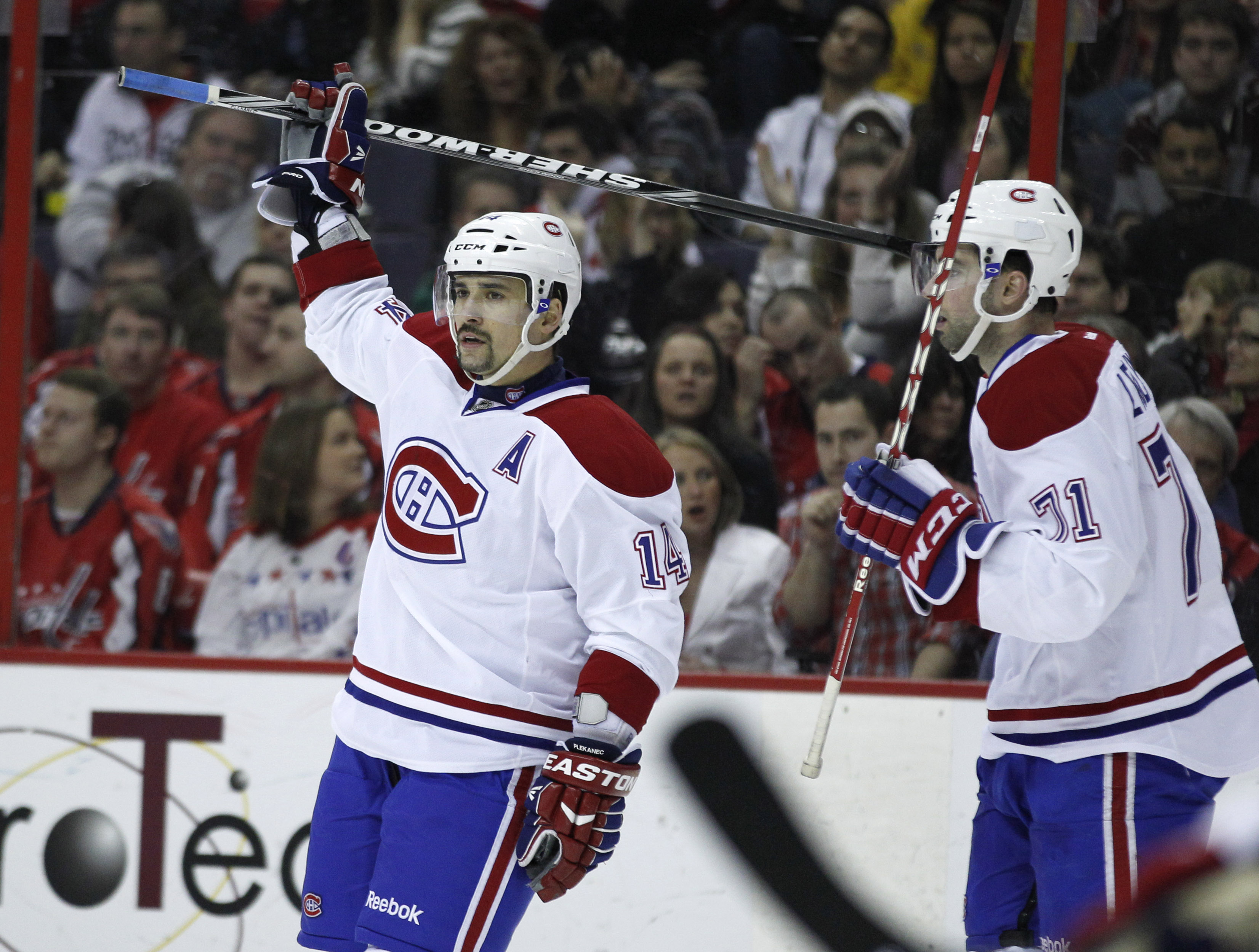 En NHL-spelare som alltid ställer upp Tjeckien är Tomas Plekanec. En NHL-spelare som alltid ställer upp Tjeckien är Tomas Plekanec.