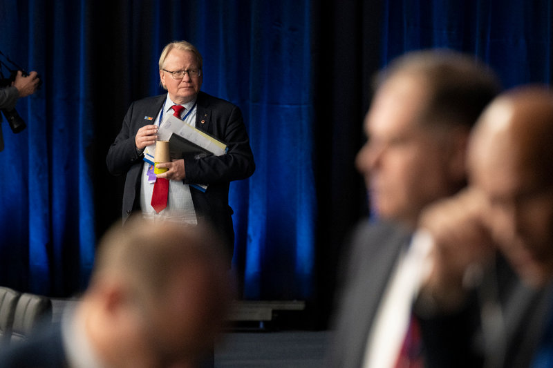 Försvarsminister Peter Hultqvist på Nato-toppmötet i Madrid i somras. Den här veckan deltar han när Sverige för första gången är med som 'blivande medlem' vid ett av militäralliansens ministermöten.