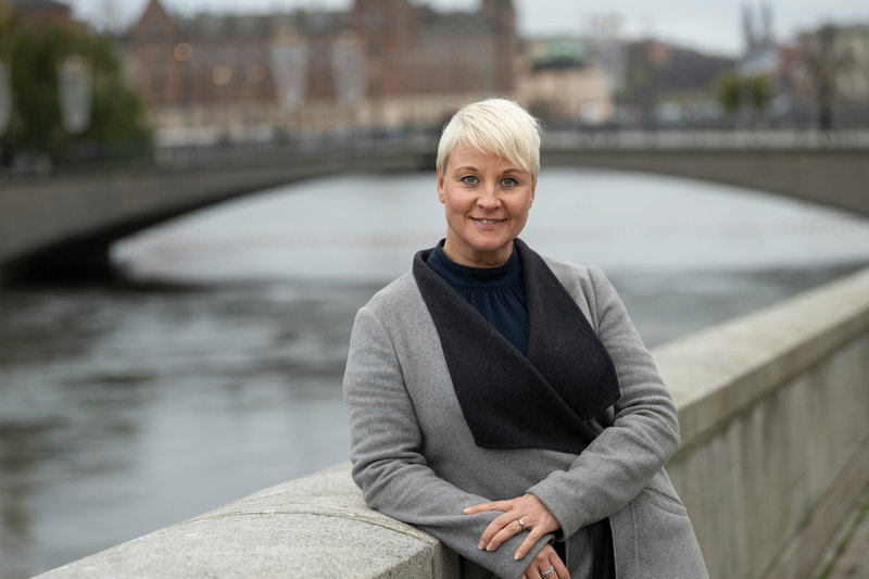 'Jag skulle verkligen vilja rensa upp i antalet riktade statsbidrag. Det kommer vi titta på i en utredning framöver, hur effektivt det är med riktade statsbidrag', säger Anna Tenje.