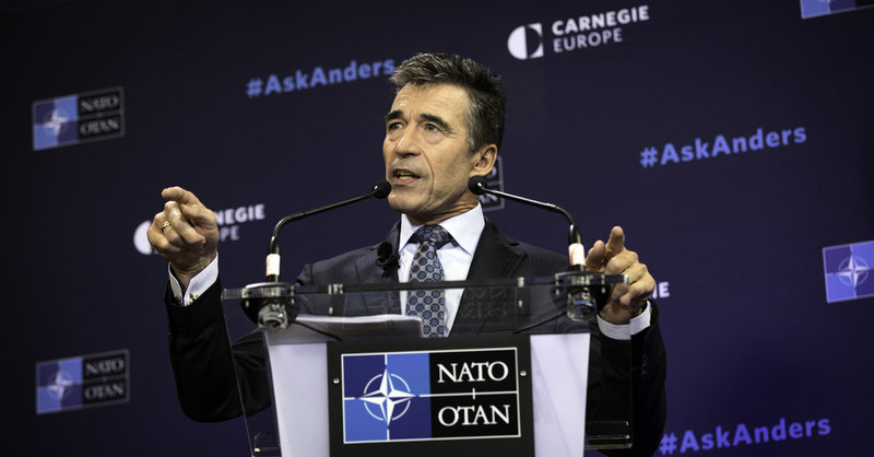 Natos förre generalsekreterare Anders Fogh Rasmussen håller tal i Bryssel 2014. Arkivbild