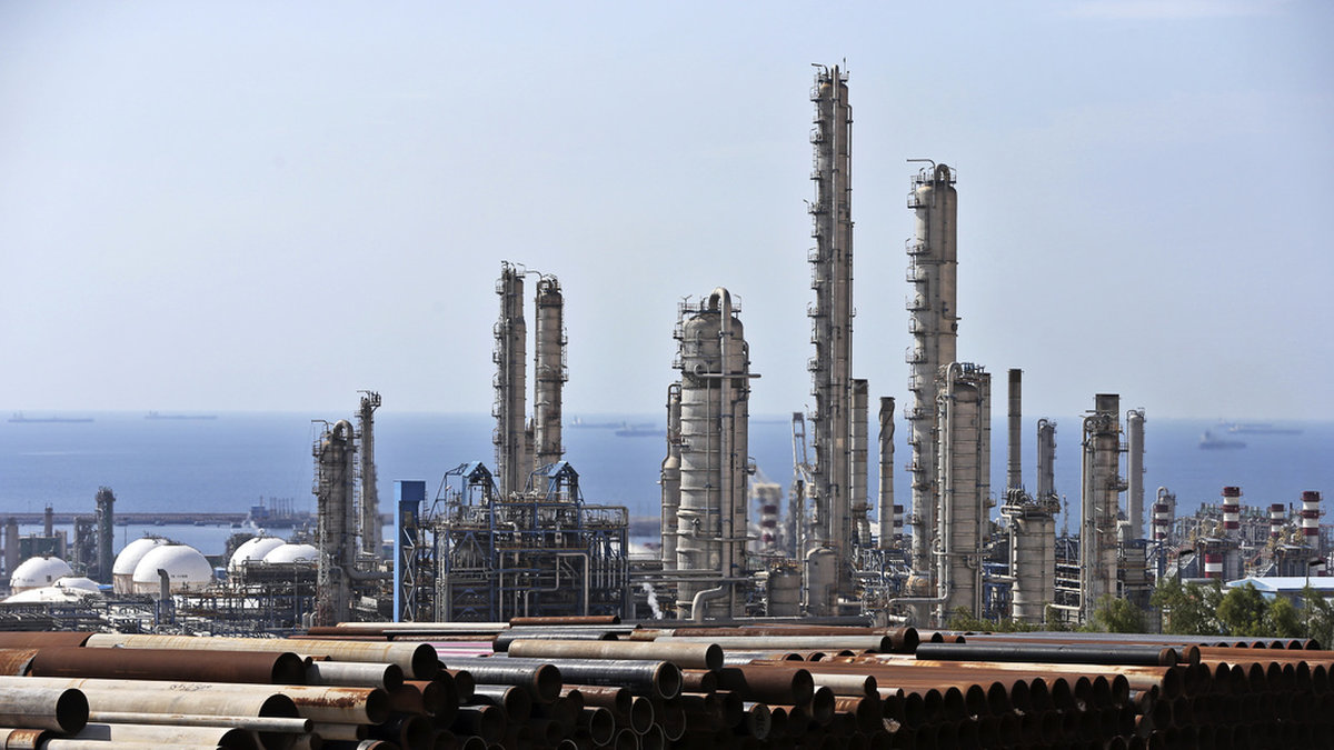 Energianläggning vid gasfältet South Pars i Persiska viken, världens största naturgasfält. Arkivbild.