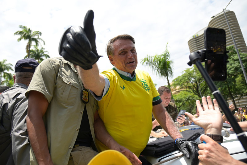 Brasiliens president Jair Bolsonaro vid ett kampanjmöte på lördagen.