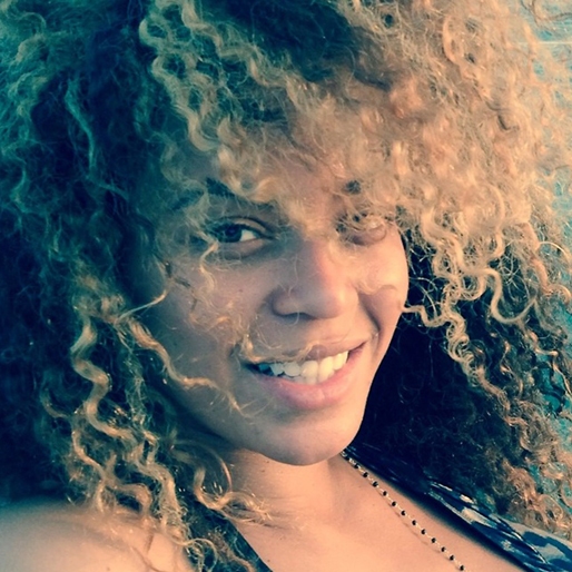 Beyoncé är osminkad på sin semester. Beyoncé är osminkad på sin semester.