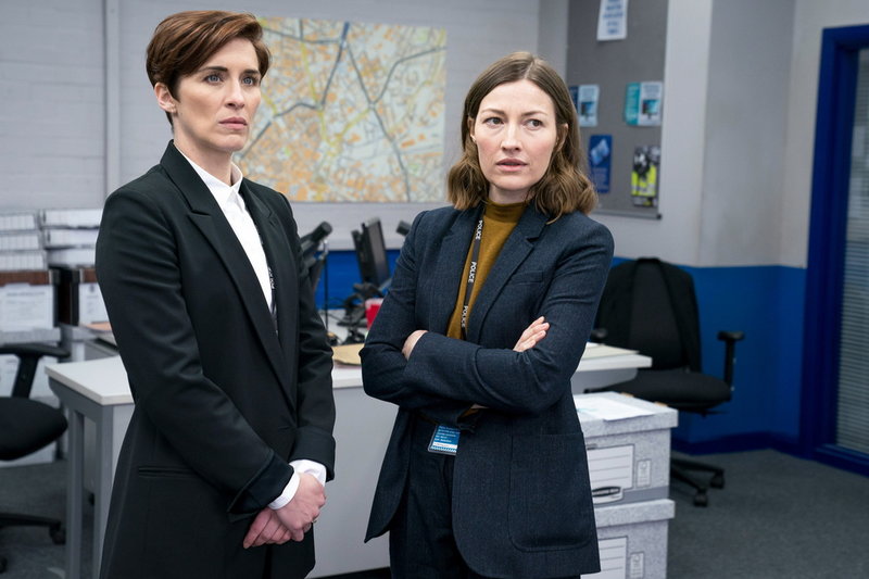 Polisen Kate Fleming (Vicky McClure) och hennes chef Joanne Davidson (Kelly Macdonald) i den sjätte säsongen av 'Line of duty'. Pressbild.