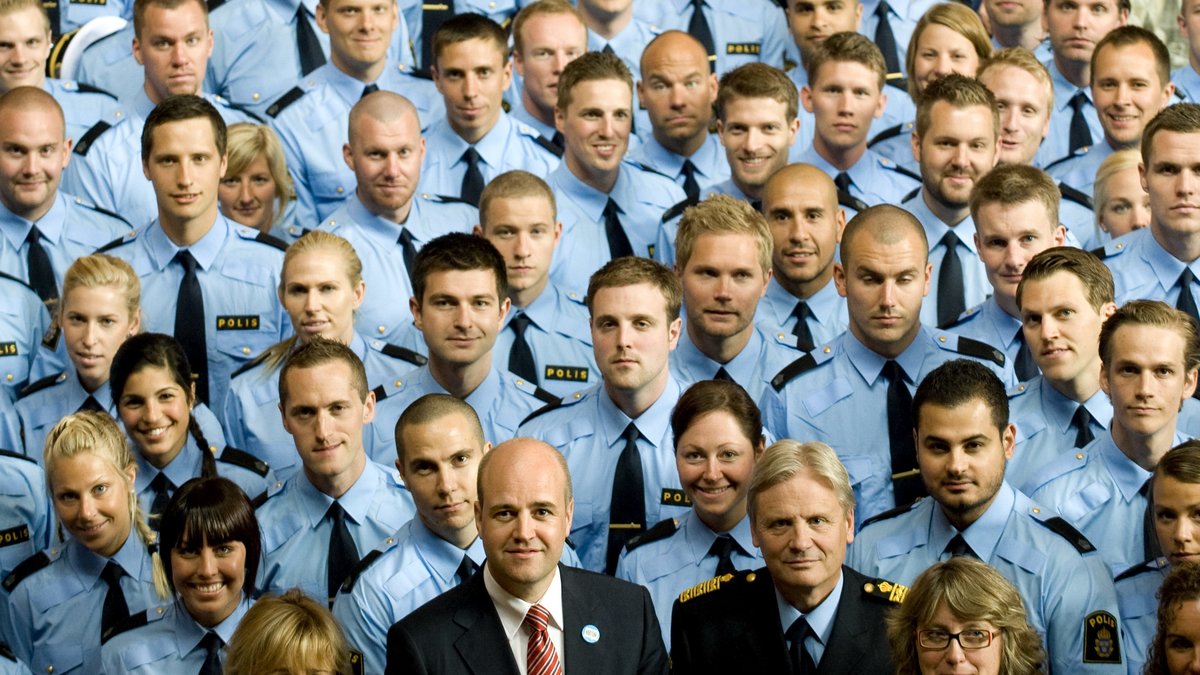Polisexaminering (2009).