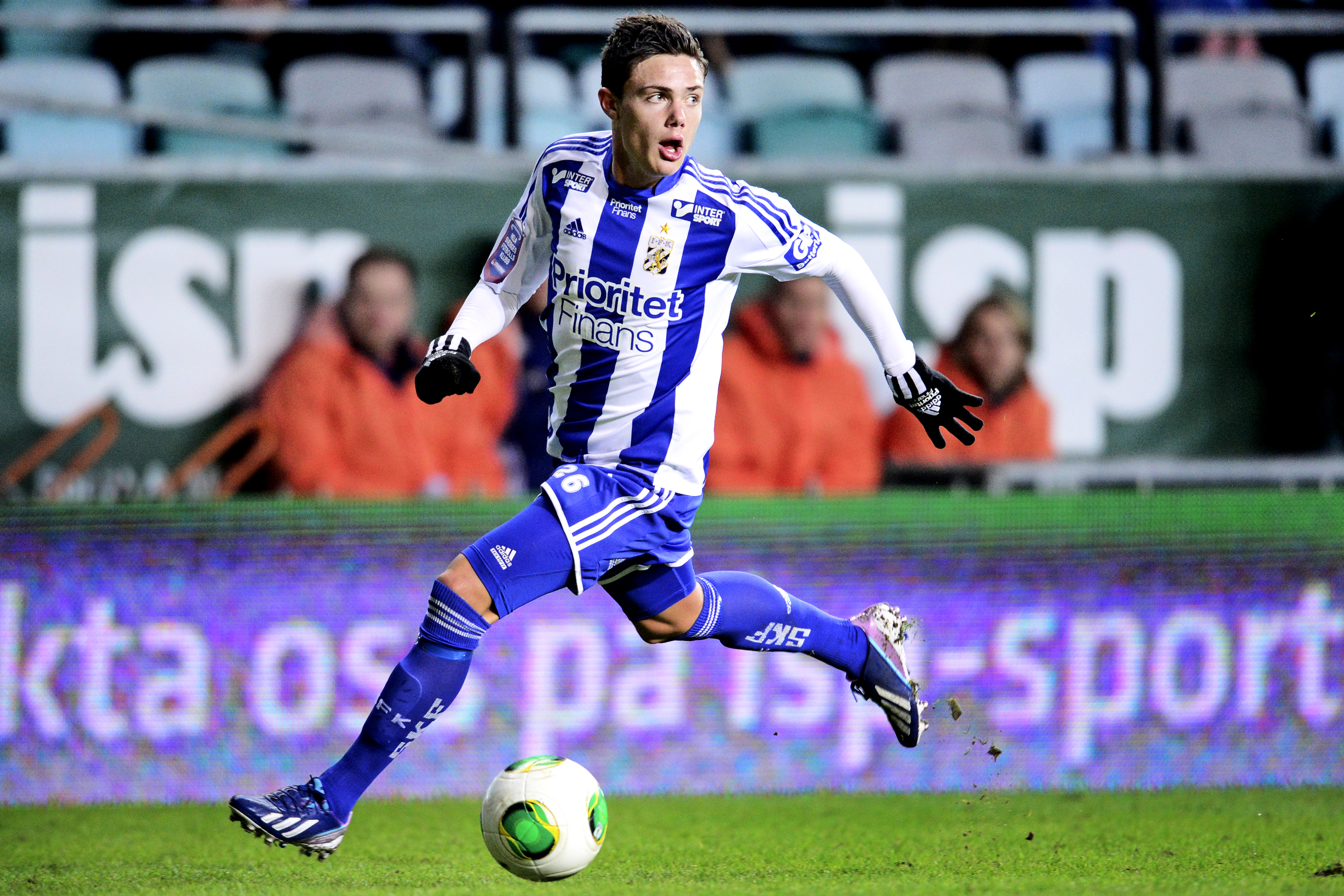 19. David Moberg Karlsson från IFK Göteborg till Sunderland för 17, men sannolikt 22 miljoner kronor 2013. 19. David Moberg Karlsson från IFK Göteborg till Sunderland för 17, men sannolikt 22 miljoner kronor 2013.