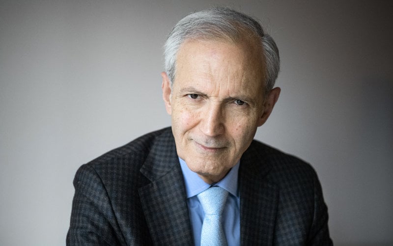 Said Mahmoudi, professor emeritus i internationell rätt vid Stockholms universitet, säger att Palestinas status höjs om fler länder erkänner en självständig stat.