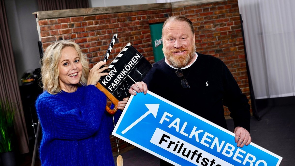 Producenten Annika Andersson och Claes Malmberg, aktuella med föreställningen 'Korvfabrikören' som har premiär i sommar.