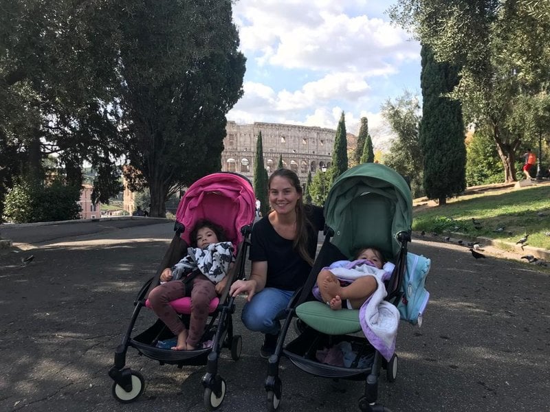 Svenska Maria Nilsson bor i Israel, men bilden är tagen på semester i Italien.