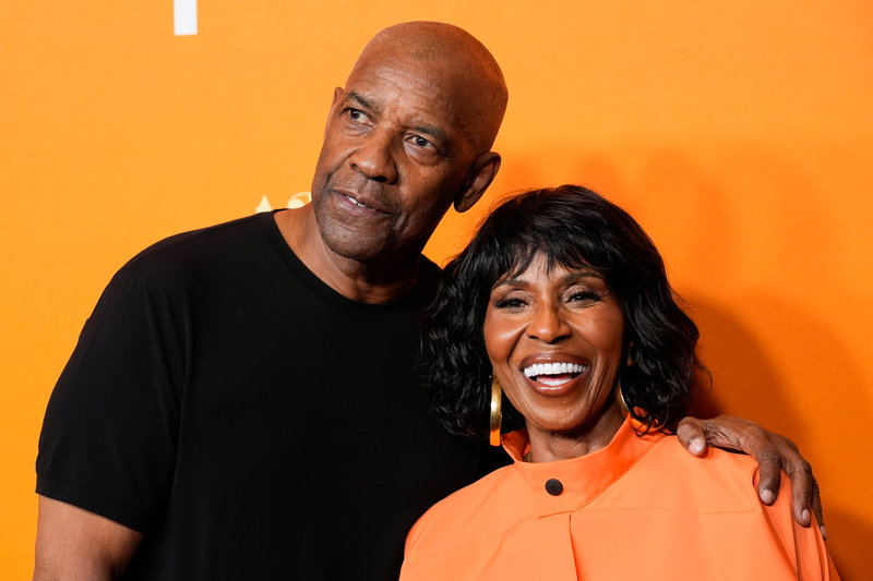 Denzel Washington tillsammans med hustrun Pauletta Washington.