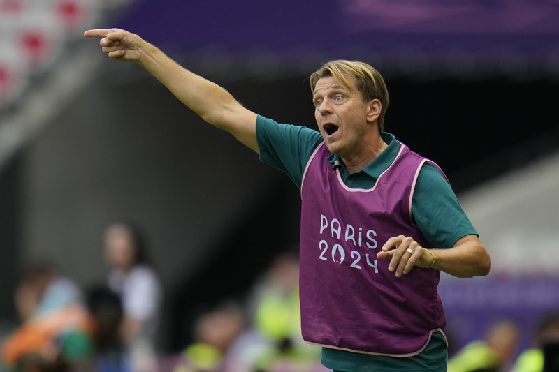 Tony Gustavsson, under hans tid som förbundskapten för Australien. Foto: Julio Cortez/TT Tony Gustavsson, under hans tid som förbundskapten för Australien. Foto: Julio Cortez/TT