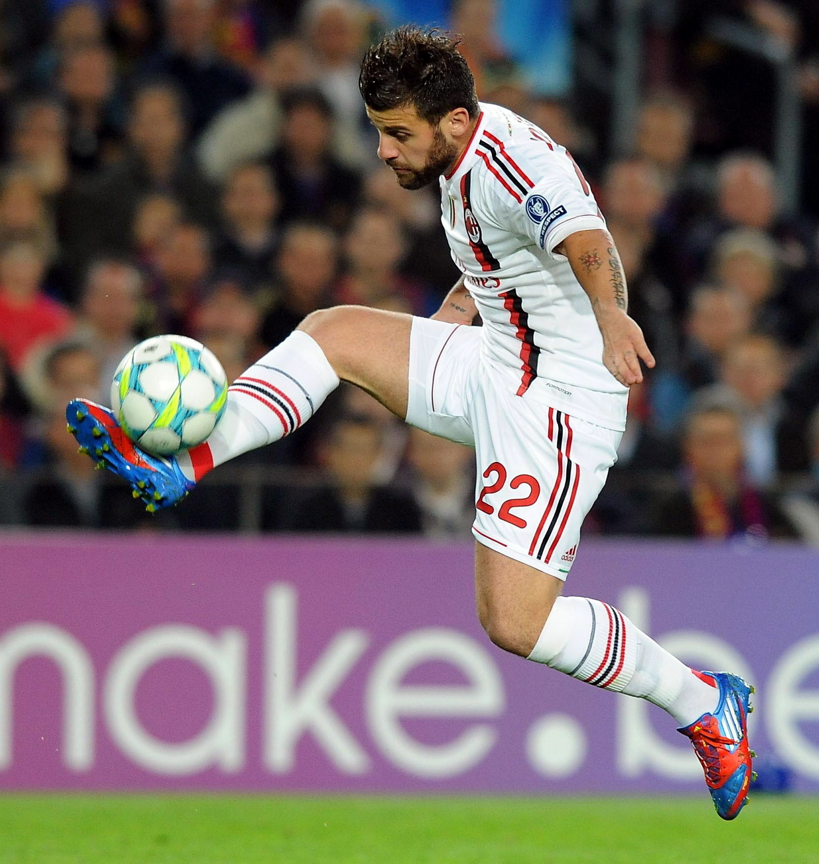 Antonio Nocerino som gjorde 1-1. Antonio Nocerino som gjorde 1-1.