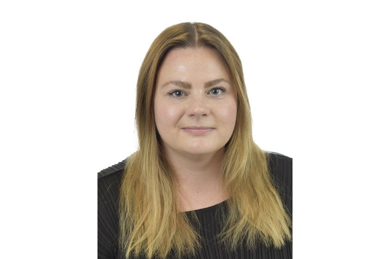 Riksdagsledamoten Linnéa Wickman (S) är valobservatör i Moldavien på valdagen.