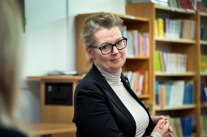 Skolminister Lina Axelsson Kihlblom (S) ger nya direktiv. Arkivbild.