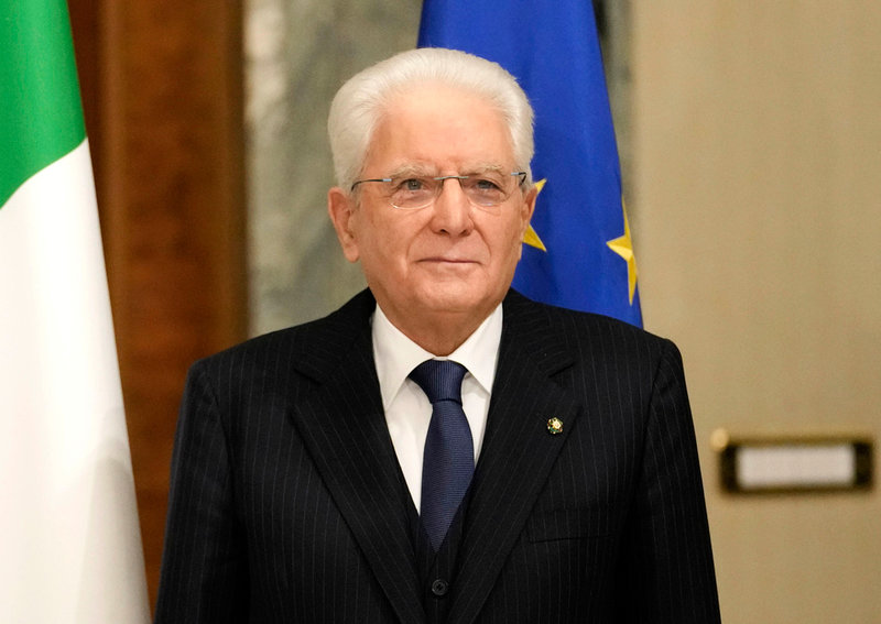 Italiens president Sergio Mattarella får sitta kvar. Arkivbild.