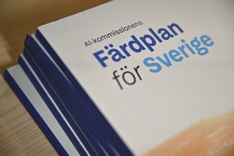 Trots AI-kommissionens förslag halkar Sverige efter. Arkivbild.