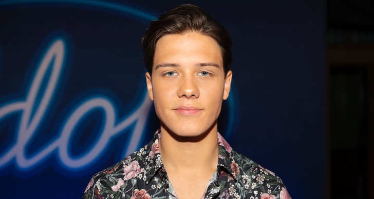 Hampus Israelsson sjunger i Idol 2019.