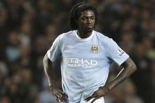 Emmanuel Adebayor medger att det finns en chans att han lämnar Manchester City.