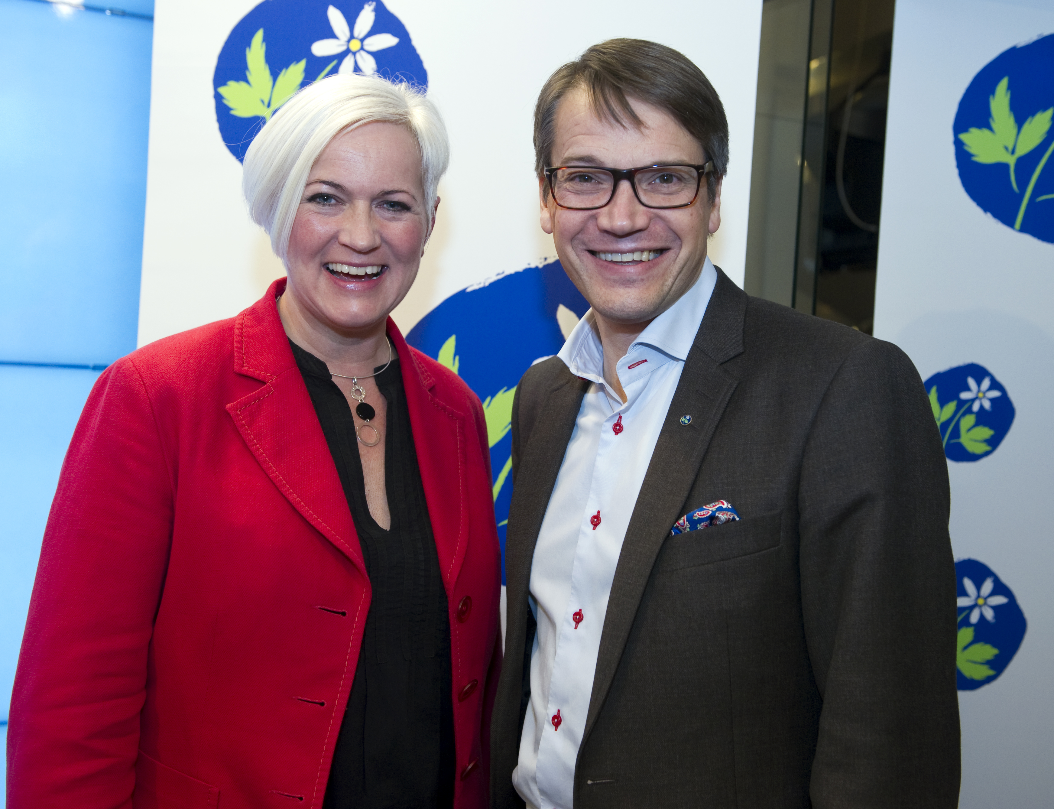 Kristdemokraternas partisekreterare Acko Ankarberg Johansson och partiledare Göran Hägglund är nog inte lika glada över det senaste opinionsläget.