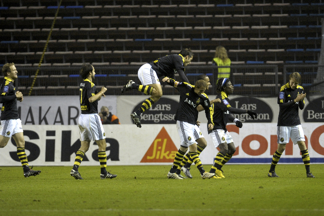 AIK vann med 2-0 och blir därmed kvar i Allsvenskan även till nästa säsong.